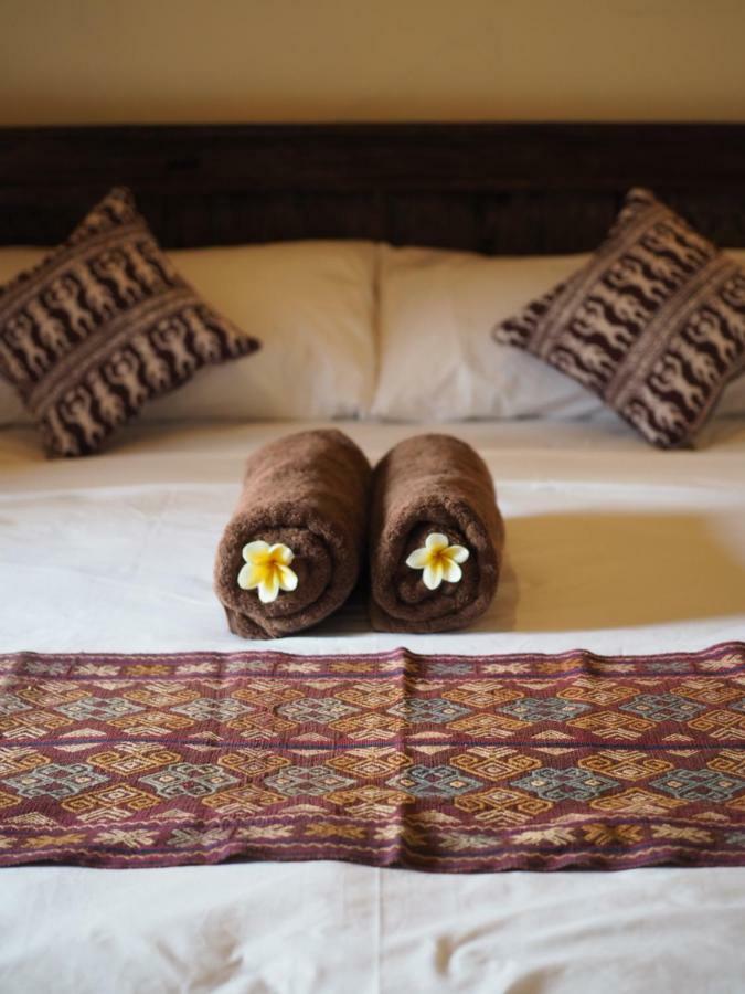 Kampung Sari Homestay Ubud Esterno foto