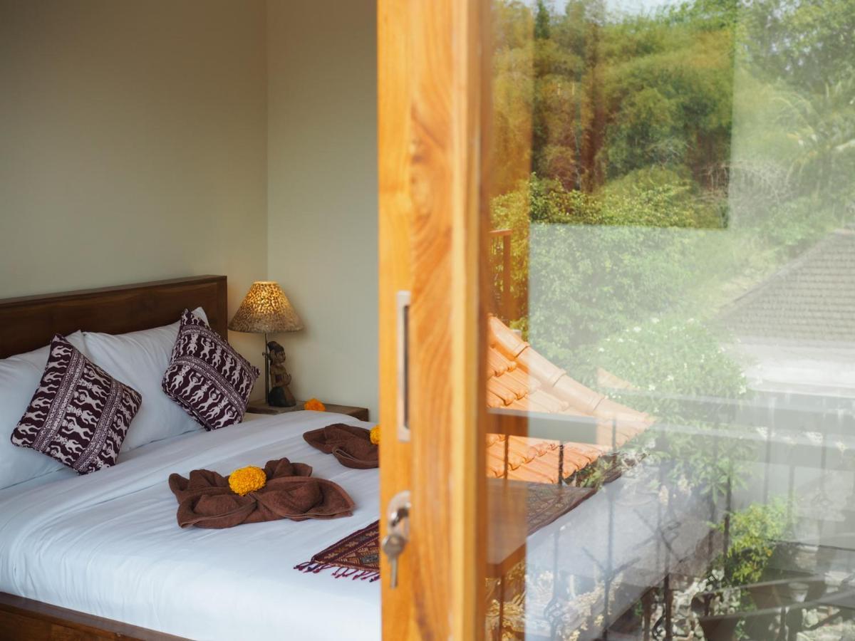Kampung Sari Homestay Ubud Esterno foto