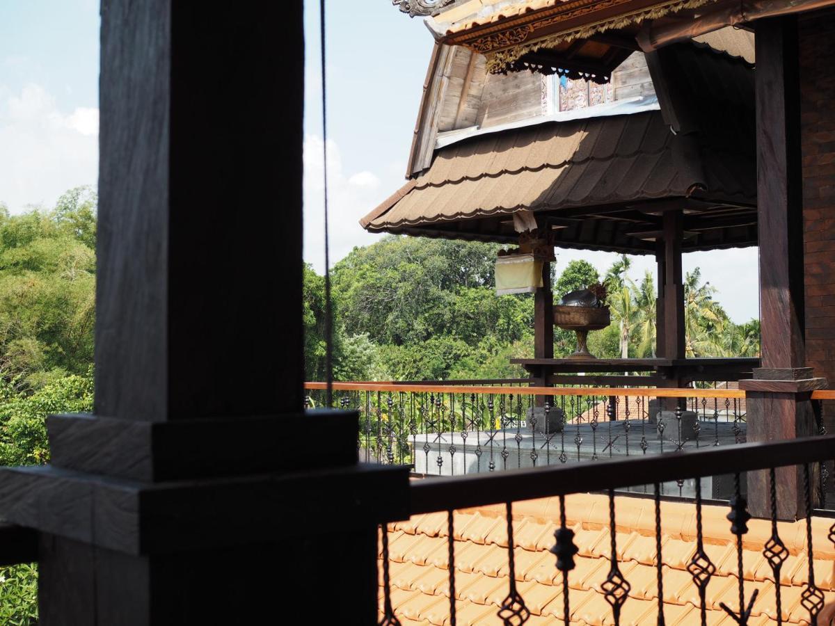 Kampung Sari Homestay Ubud Esterno foto
